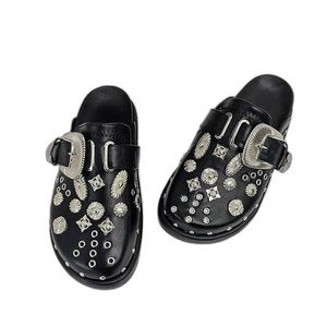 NEW! KISTANIA Studded Clog